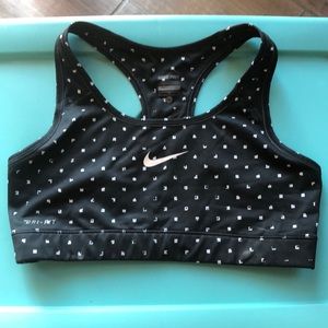 Black Nike  Pro Dri-fit sports bra